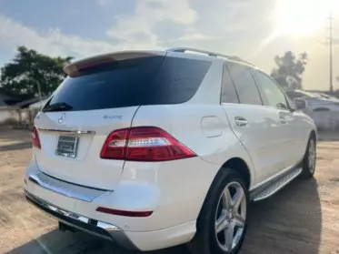 Mercedes-Benz ML 400