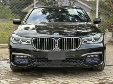 BMW 740