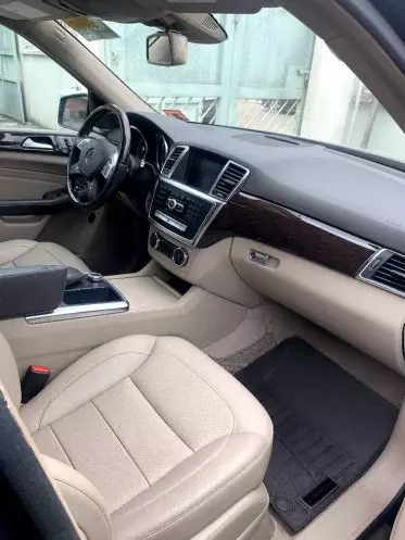 Mercedes-Benz ML 350