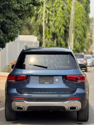 Mercedes-Benz GLB 250