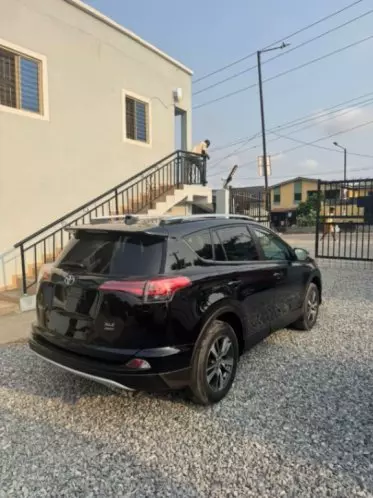 Toyota RAV 4