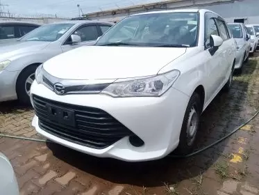 Toyota Fielder 