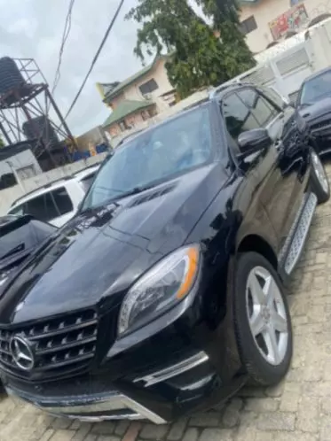 Mercedes-Benz ML 350