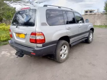 Toyota Landcruiser TX.G
