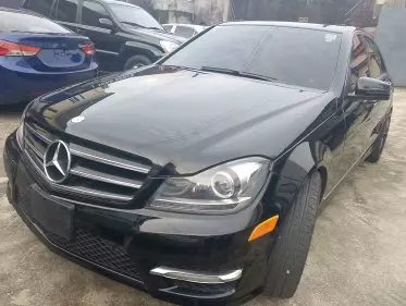 Mercedes-Benz C 350