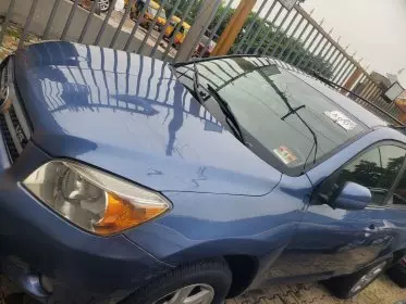 Toyota RAV 4
