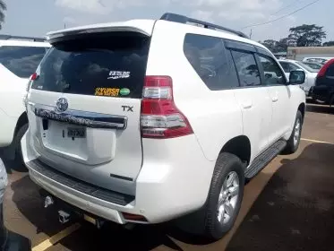 Toyota Landcruiser Prado