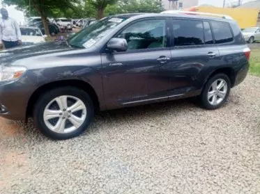 Toyota Grand Highlander