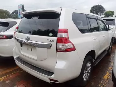Toyota Landcruiser Prado