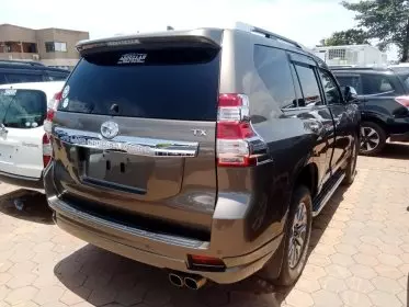Toyota Landcruiser Prado