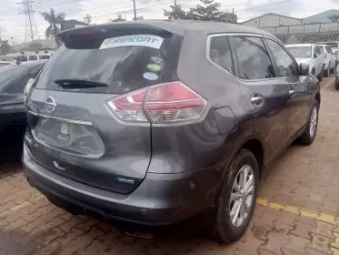 Nissan X- trail