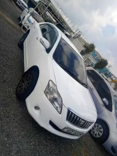 Toyota Premio