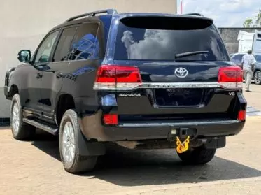 Toyota Landcruiser Sahara