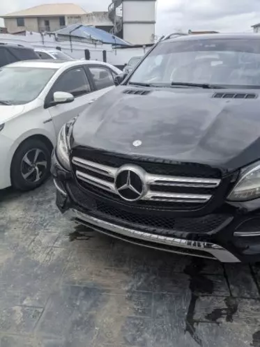 Mercedes-Benz GLE 350
