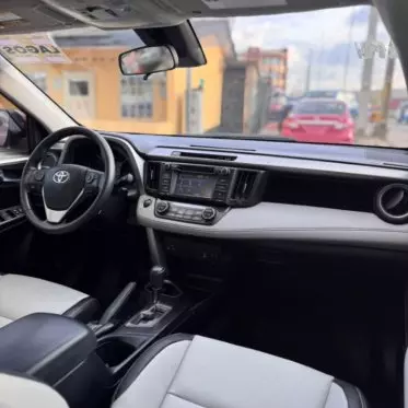 Toyota RAV 4