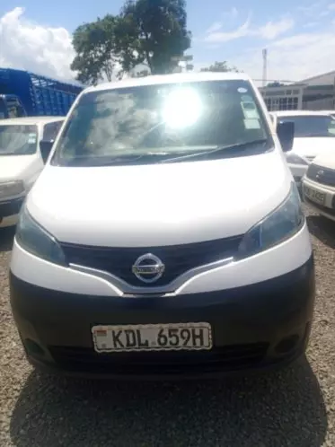 Nissan NV200