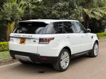 RANGE ROVER HSE LR4