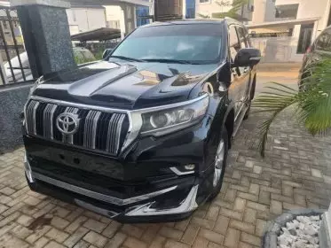 Toyota Landcruiser Prado