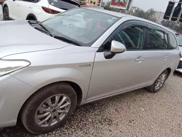 Toyota Fielder hybrid