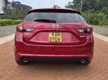 Mazda Axela