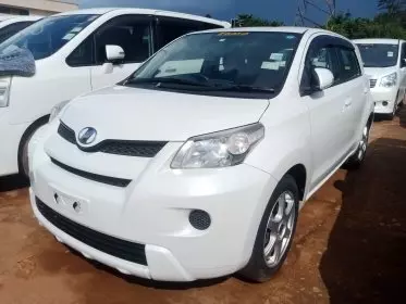 Toyota Ist