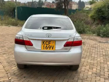 Toyota Premio 