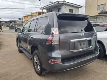 Lexus GX 460