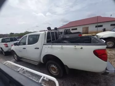 Mitsubishi L200 D/C GL Did