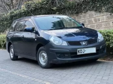 Nissan Advan