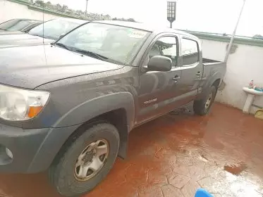 Toyota Tacoma