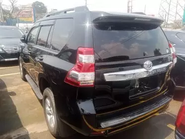 Toyota Landcruiser Prado