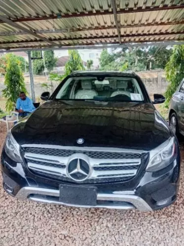 Mercedes-Benz GLC 300