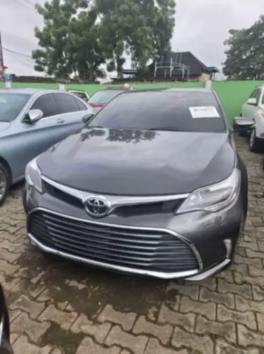 Toyota Avalon