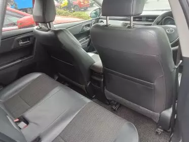 Toyota Auris Hybrid