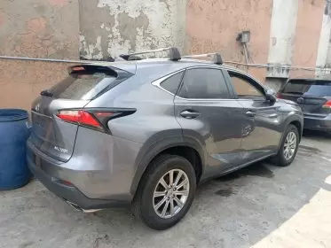 Lexus NX 200
