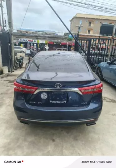 Toyota Avalon