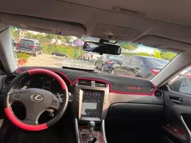 Lexus IS 250