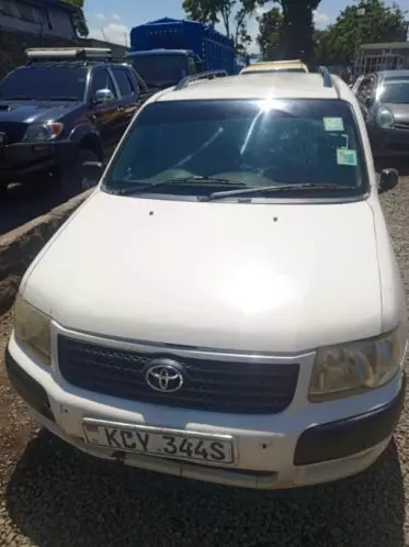 Toyota Succeed