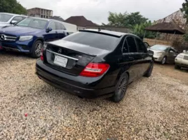 Mercedes-Benz C 350