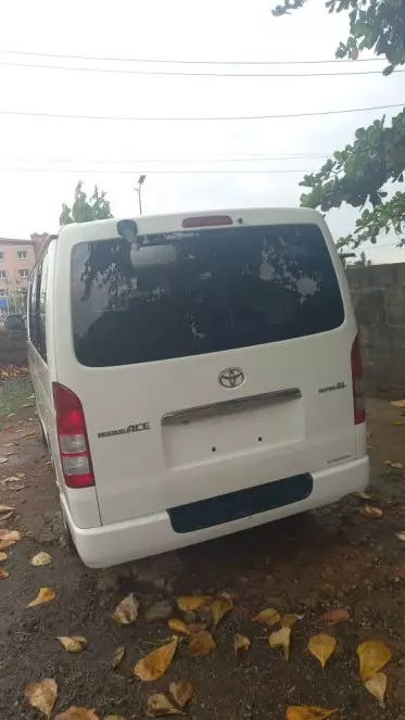 Toyota Hiace