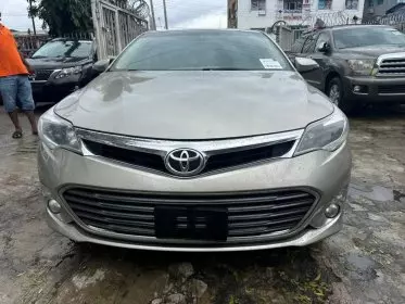 Toyota Avalon