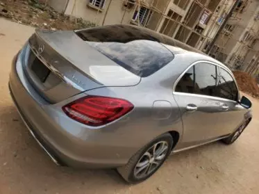Mercedes-Benz C 300