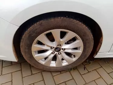 Subaru Legacy B4