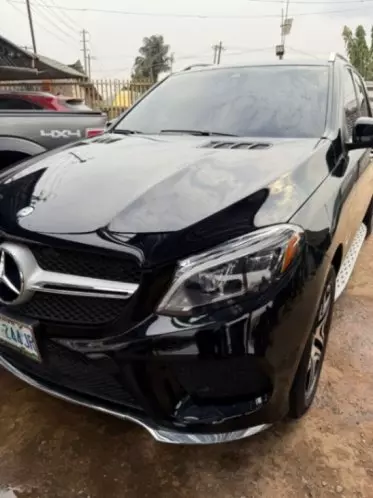 Mercedes-Benz GLE 350