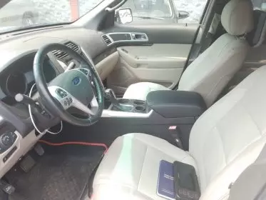 Ford EXPLORER 3.5L