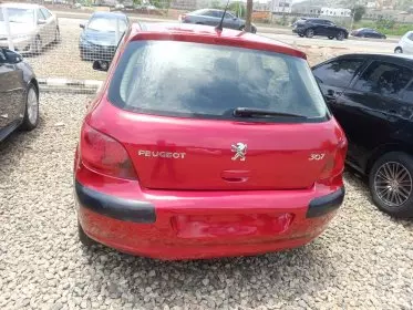Peugeot 307