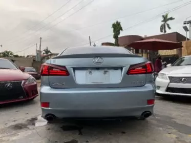 Lexus IS 250
