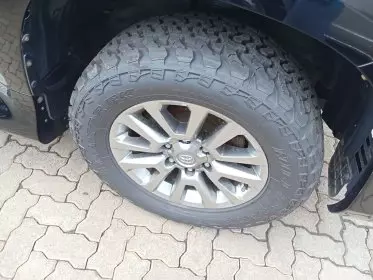 Toyota Landcruiser Prado