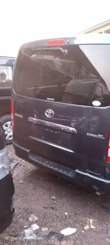 Toyota Hiace