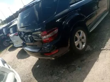 Mercedes-Benz ML 350
